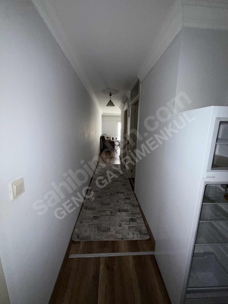 Genç Gayrimenkulden Üniversite Kızılay Karşısı Fırsat 2+1 Daire — fotoğraf 8