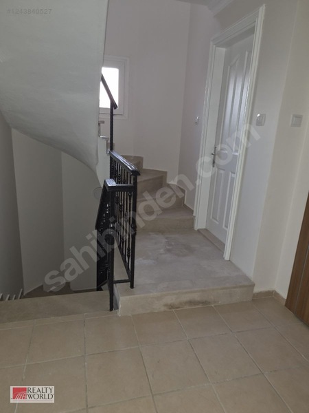 Seyrek Villakentte Kiralık Ful Tadilat Gören Bahçeli İkiz Villa — fotoğraf 10