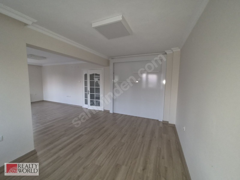 Seyrek Villakentte Kiralık Ful Tadilat Gören Bahçeli İkiz Villa — fotoğraf 15