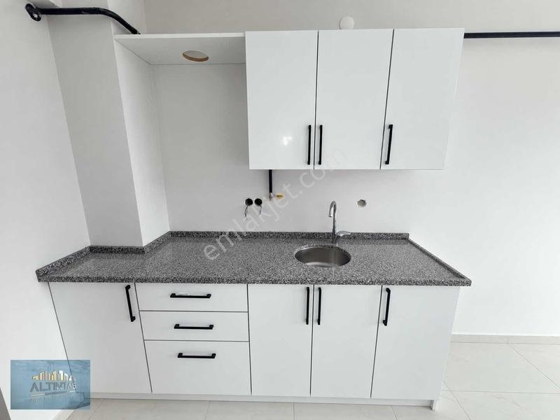Koridorlu Orta Ve Üst Kat Satılık 1+1 Lüks Daireler — fotoğraf 9