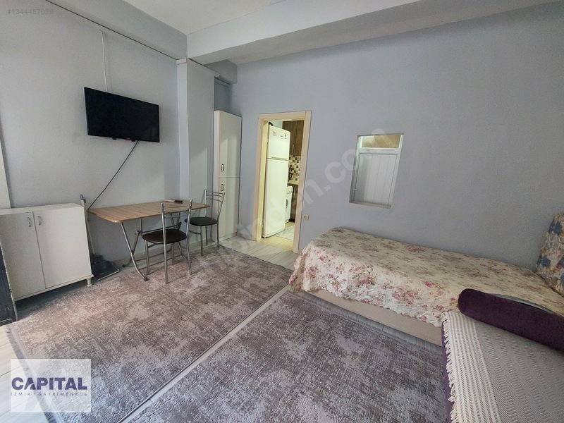 Adliye Yakını Zemin Katta Kiralık Eşyalı 1 + 0 Daire — fotoğraf 3