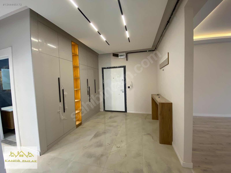 Kandil Emlaktan Eğri Köprü Mah.3+1 Lüx Kiralık Daire — fotoğraf 2