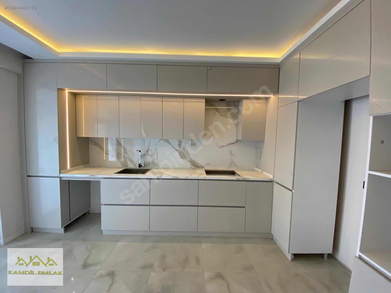 Kandil Emlaktan Eğri Köprü Mah.3+1 Lüx Kiralık Daire — fotoğraf 5