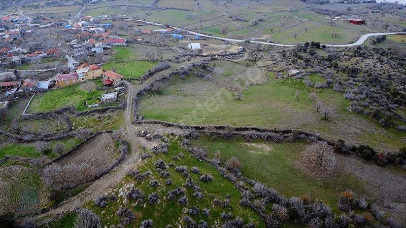Ayvacık Çaltı Köyünde İmarlı 945 M2 Satılık Arsa — fotoğraf 6