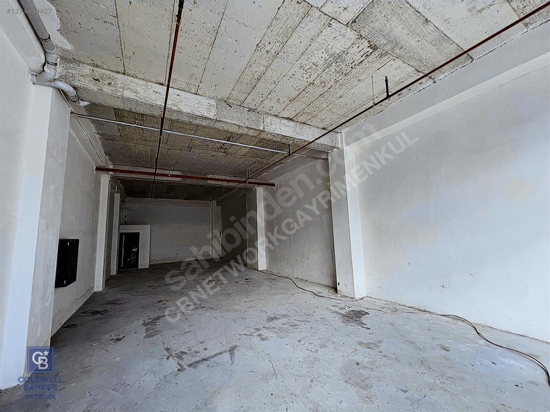İst Yolu Atlantik Plus Satılık Yüksek Tavan 242m2 Ön Dükkan — fotoğraf 8
