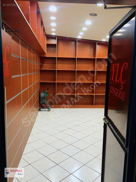 Fatih Mahmutpaşa Uğurlu Han İş Hanında Satılık 200 M2 Dükkan — fotoğraf 6
