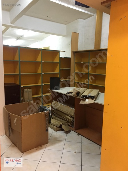 Fatih Mahmutpaşa Uğurlu Han İş Hanında Satılık 200 M2 Dükkan — fotoğraf 7