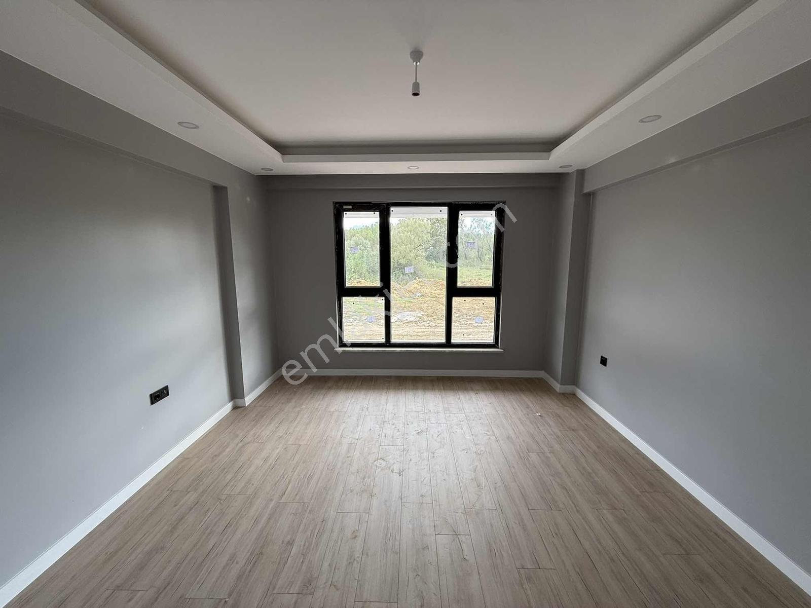 Karaköyde Merkezi Konumda Satılık Sıfır 2+1 Daire, Krediye Uygun — fotoğraf 3