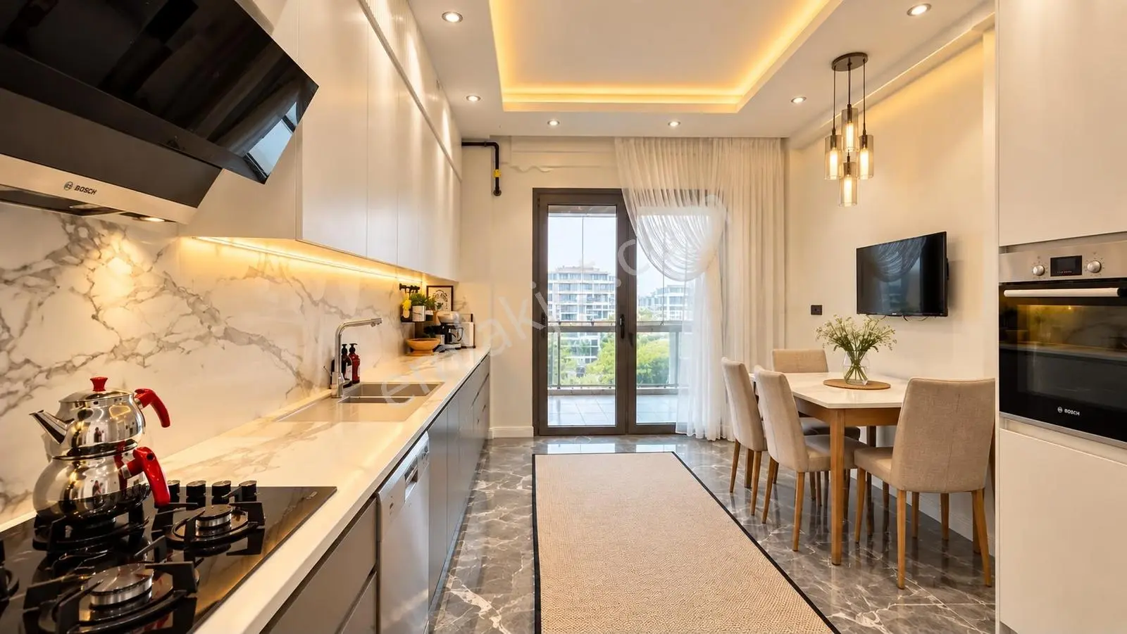 Demirler'den Yenişafak'da Giy. Odalı Cam Balkon 3+1satılık Daire — fotoğraf 2