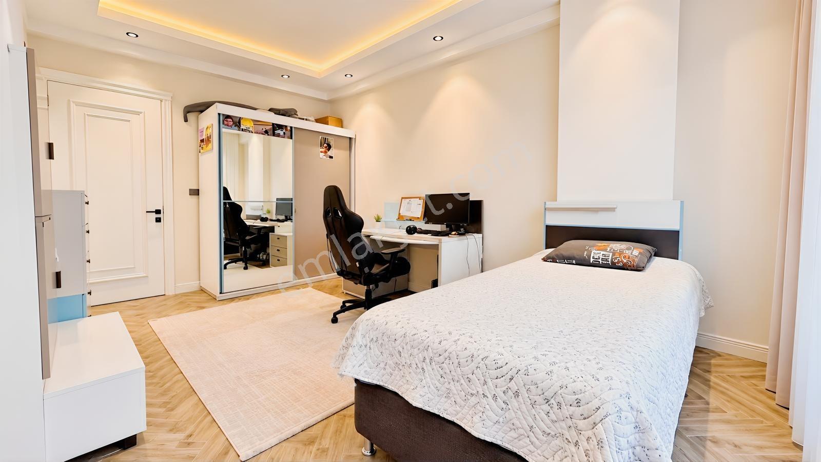 Demirler'den Yenişafak'da Giy. Odalı Cam Balkon 3+1satılık Daire — fotoğraf 16