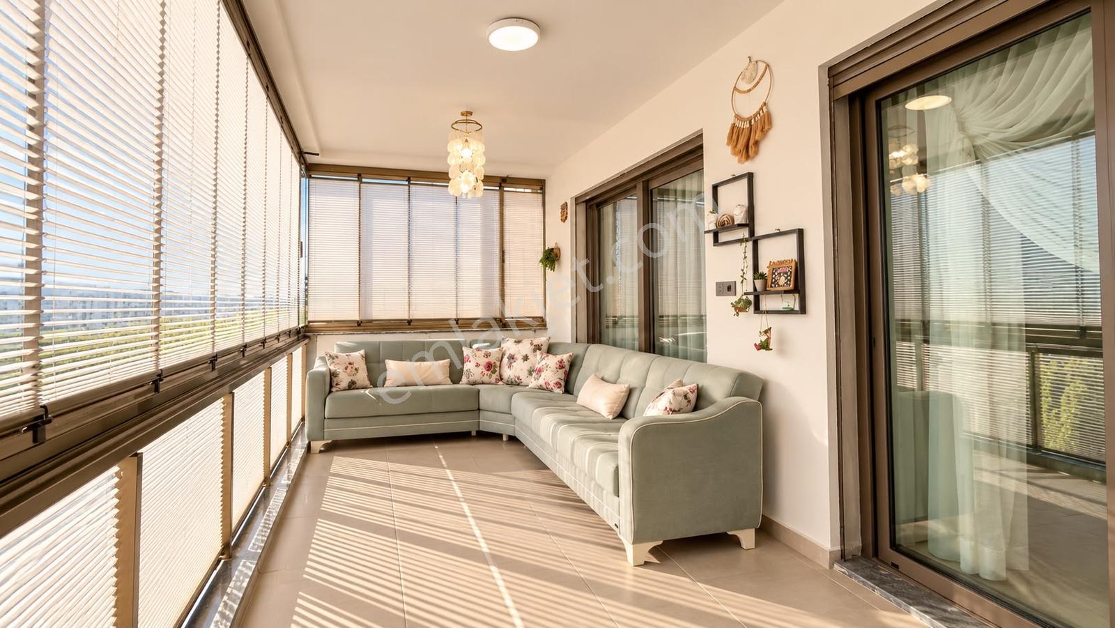 Demirler'den Yenişafak'da Giy. Odalı Cam Balkon 3+1satılık Daire — fotoğraf 24