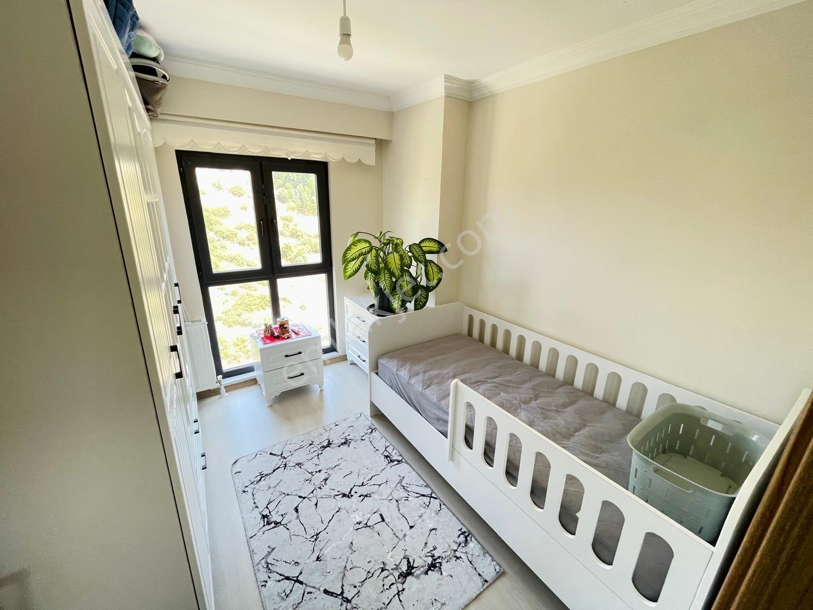 Fırsatt! Pendik/esenyalı (boş) Site İçi Ara Kat 90m2 2+1 Satılık — fotoğraf 17