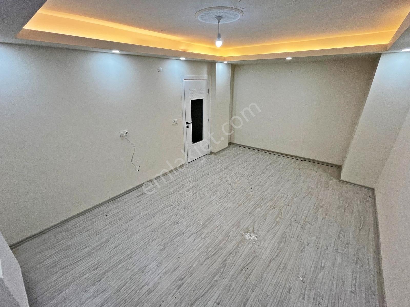 Az-er Yapı'dan Kültür Merkezi Yanında İskanlı Satılık 2+1 Daire! — fotoğraf 2