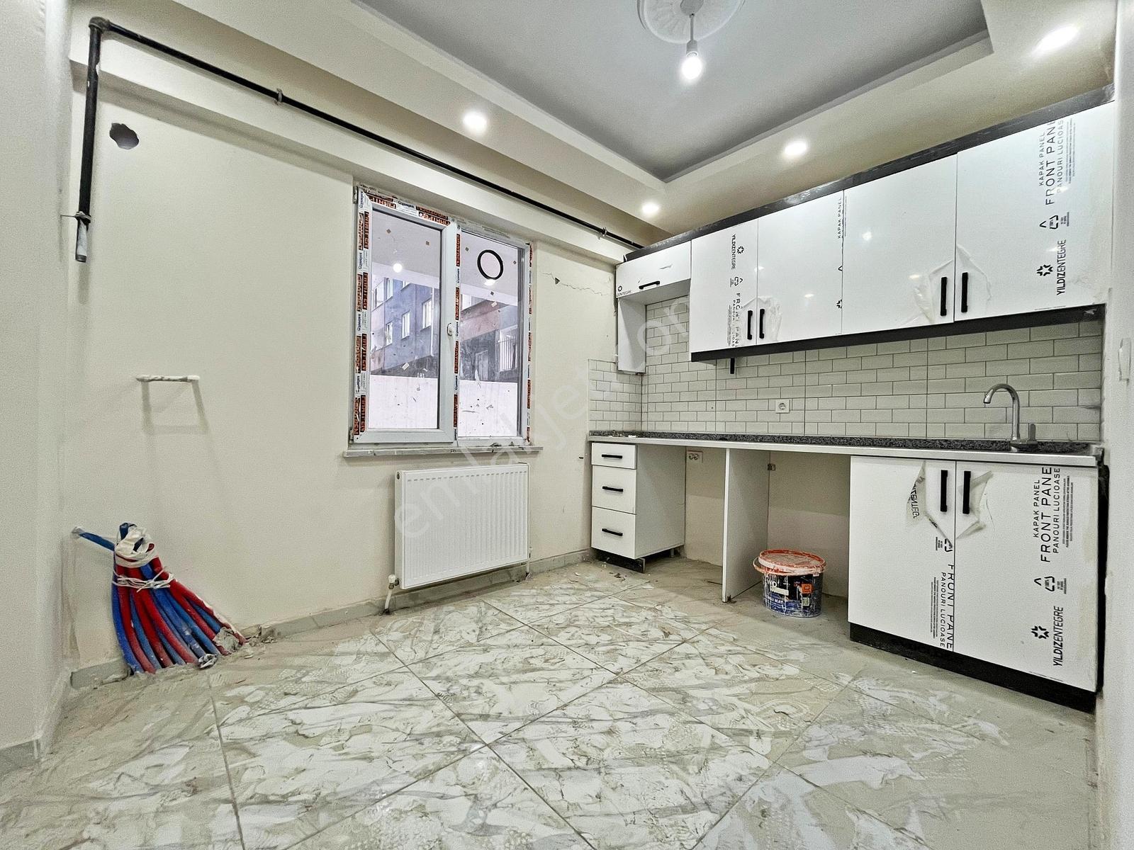 Az-er Yapı'dan Kültür Merkezi Yanında İskanlı Satılık 2+1 Daire! — fotoğraf 6