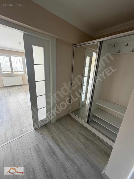Kazımdirik'te 3+1, Çift Balkonlu, Doğalgazlı Kiralık Daire — fotoğraf 4
