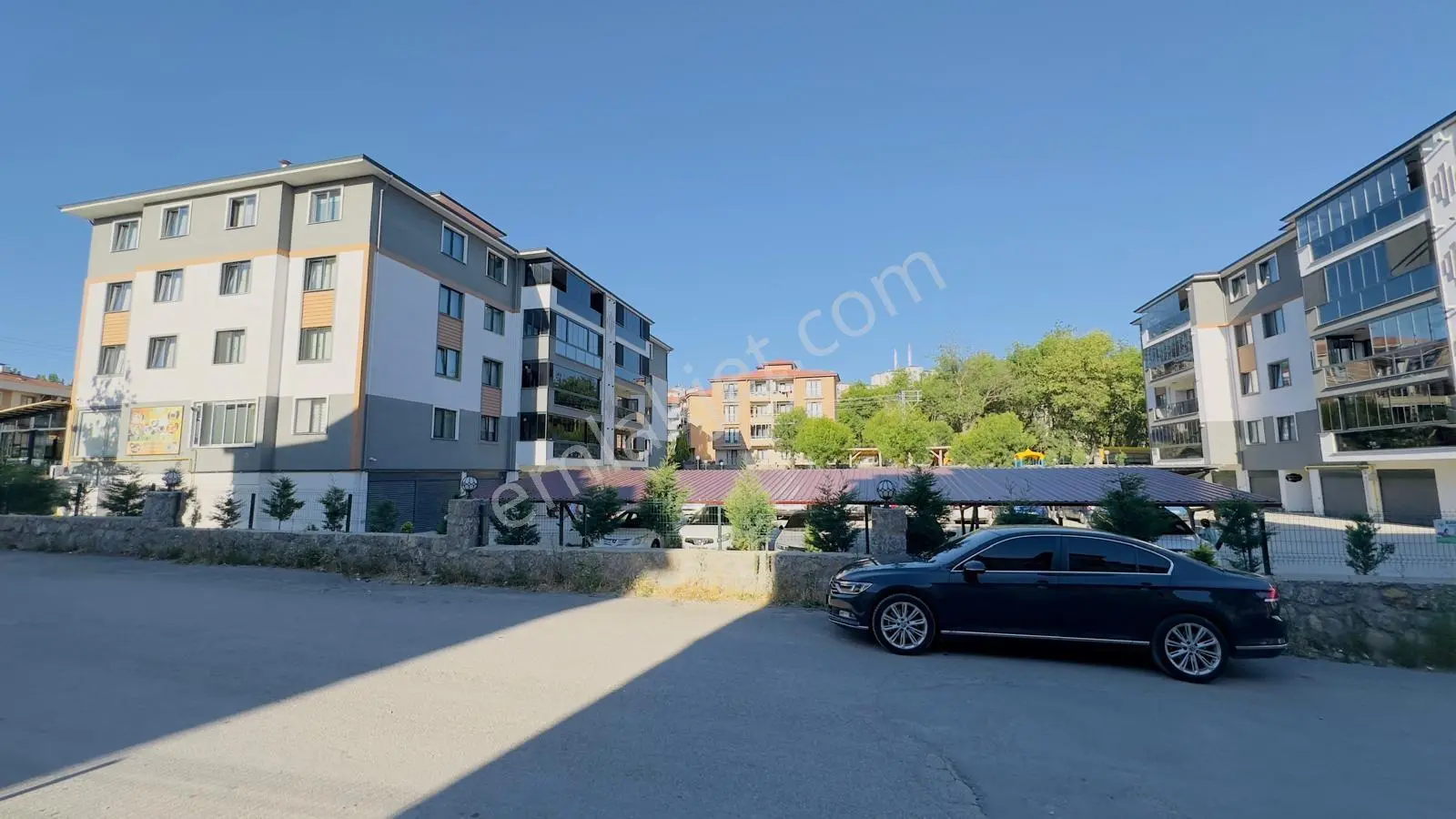 Merkez Karaköy Site İçinde Satılık 4+1 Daire — fotoğraf 3