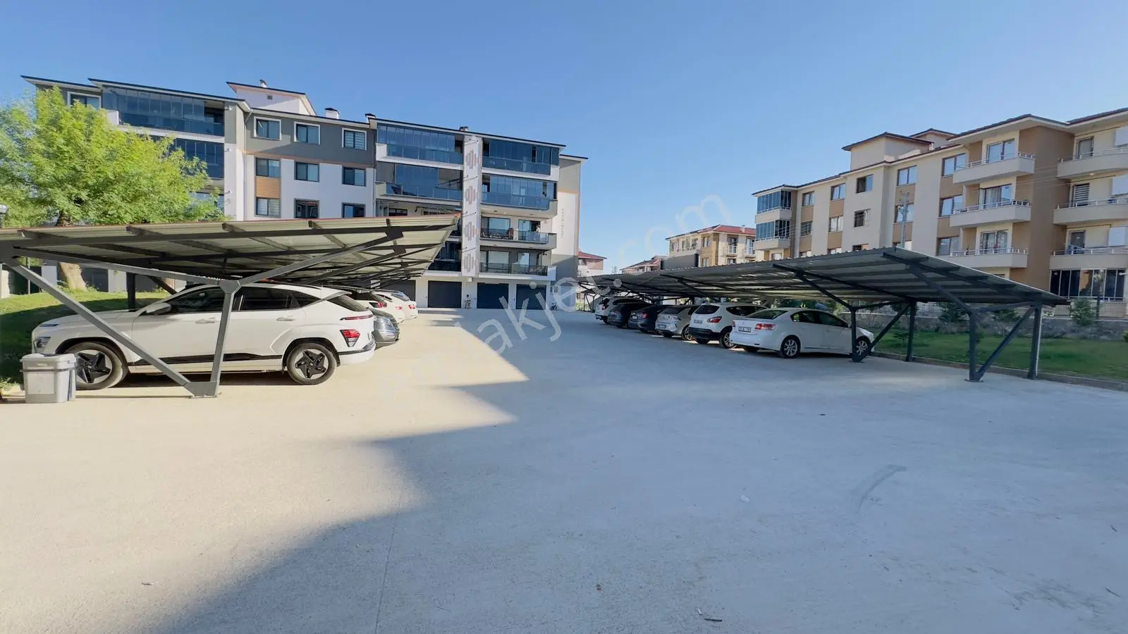 Merkez Karaköy Site İçinde Satılık 4+1 Daire — fotoğraf 4