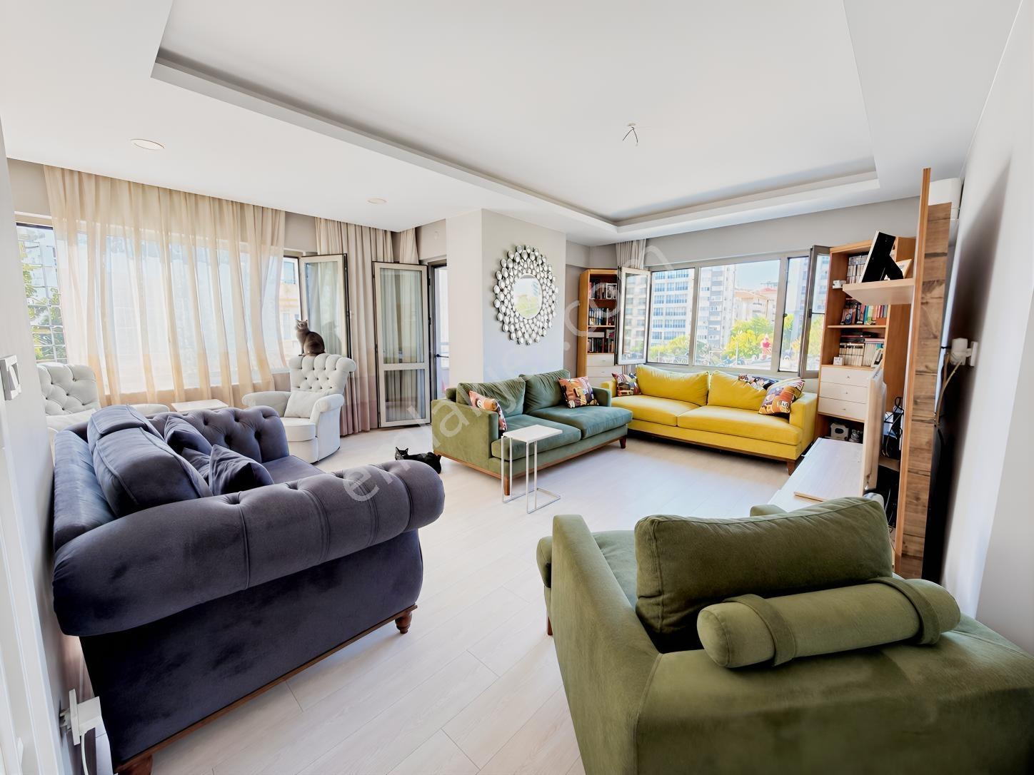 █ Konfor █ Minibüs Cd. 70M | İçi Lüks Yapılı | 3.Kat 3+1