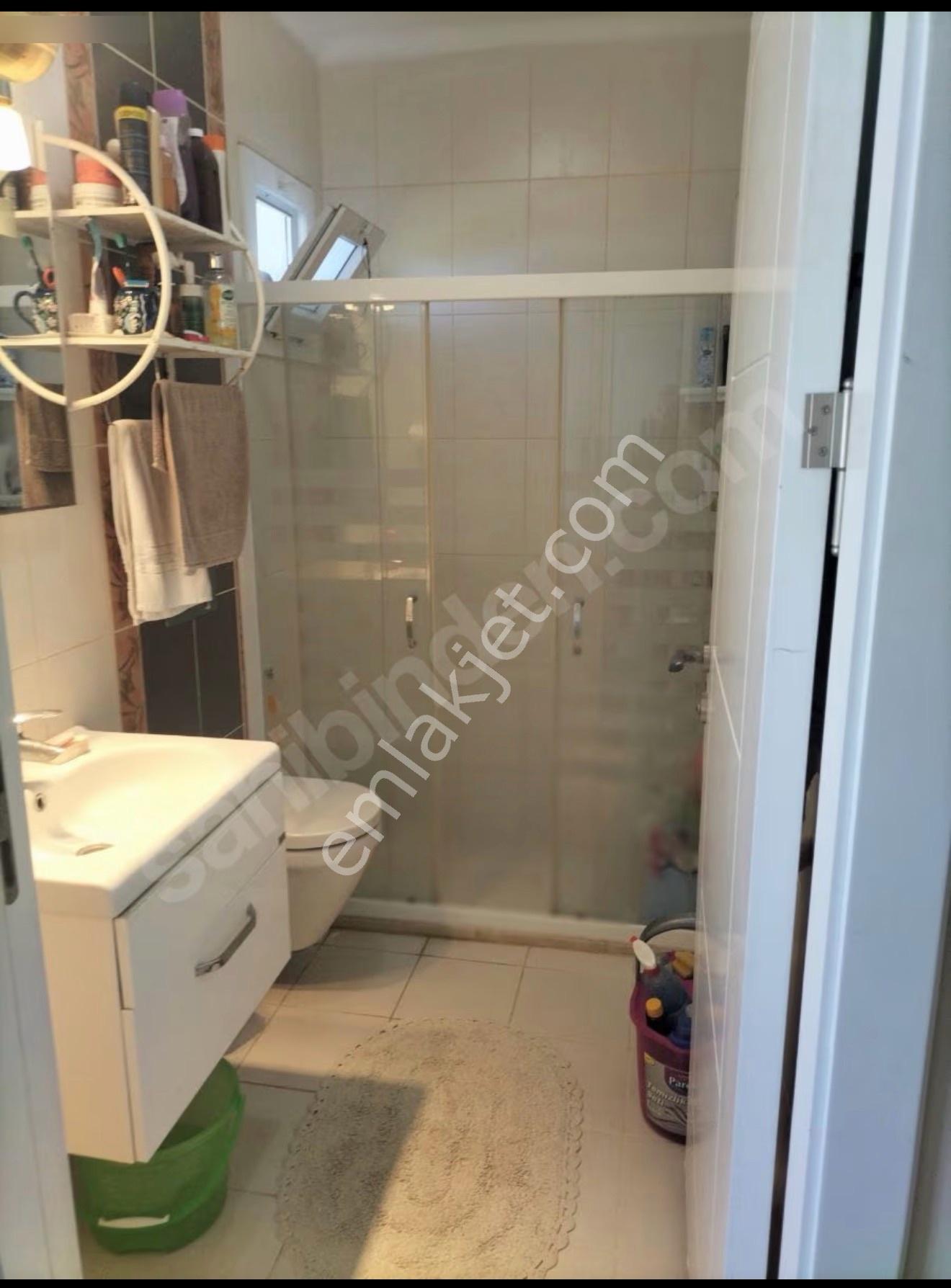 Kuşadası Bayraklıdere’de Havuzlu Sitede Eşyalı 3+1 Tripleks Villa — fotoğraf 10