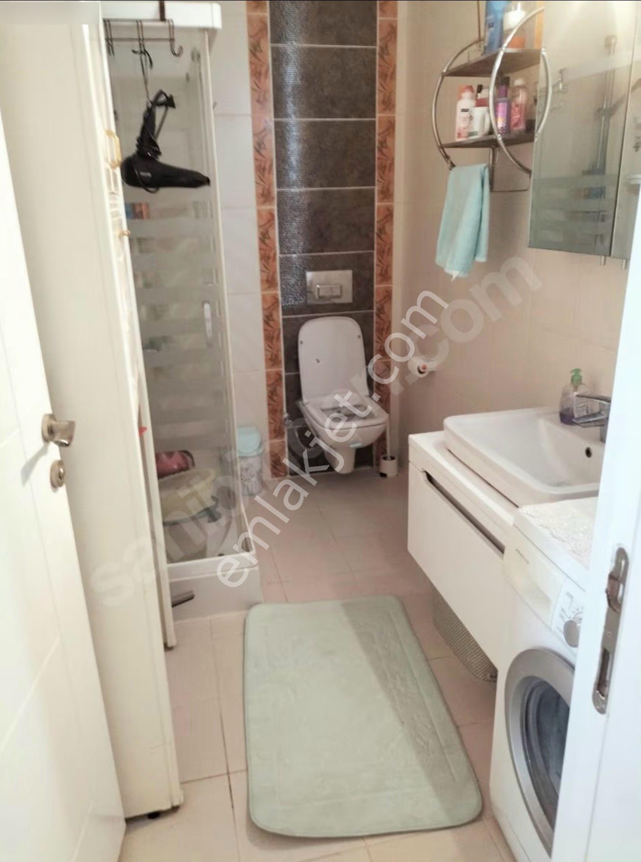 Kuşadası Bayraklıdere’de Havuzlu Sitede Eşyalı 3+1 Tripleks Villa — fotoğraf 11