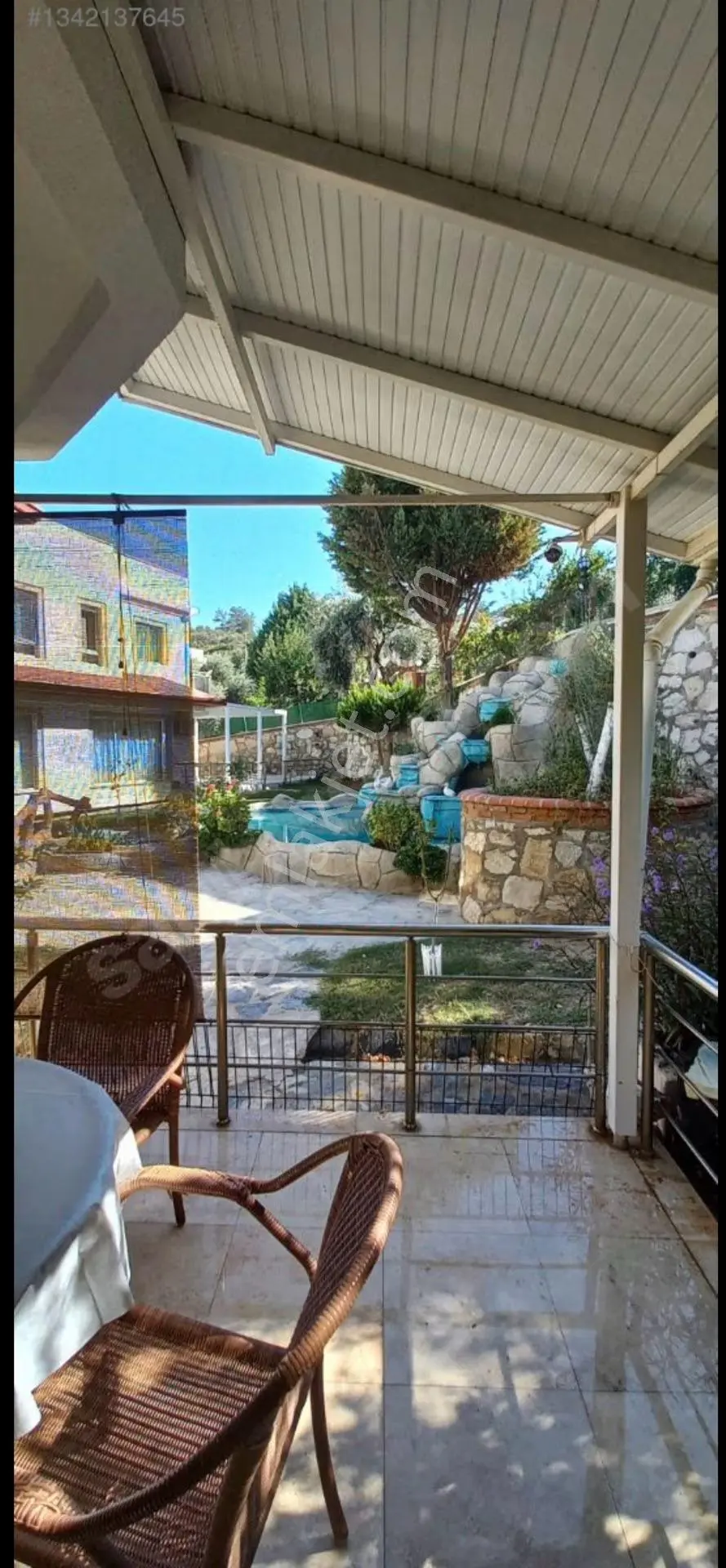 Kuşadası Bayraklıdere’de Havuzlu Sitede Eşyalı 3+1 Tripleks Villa — fotoğraf 17