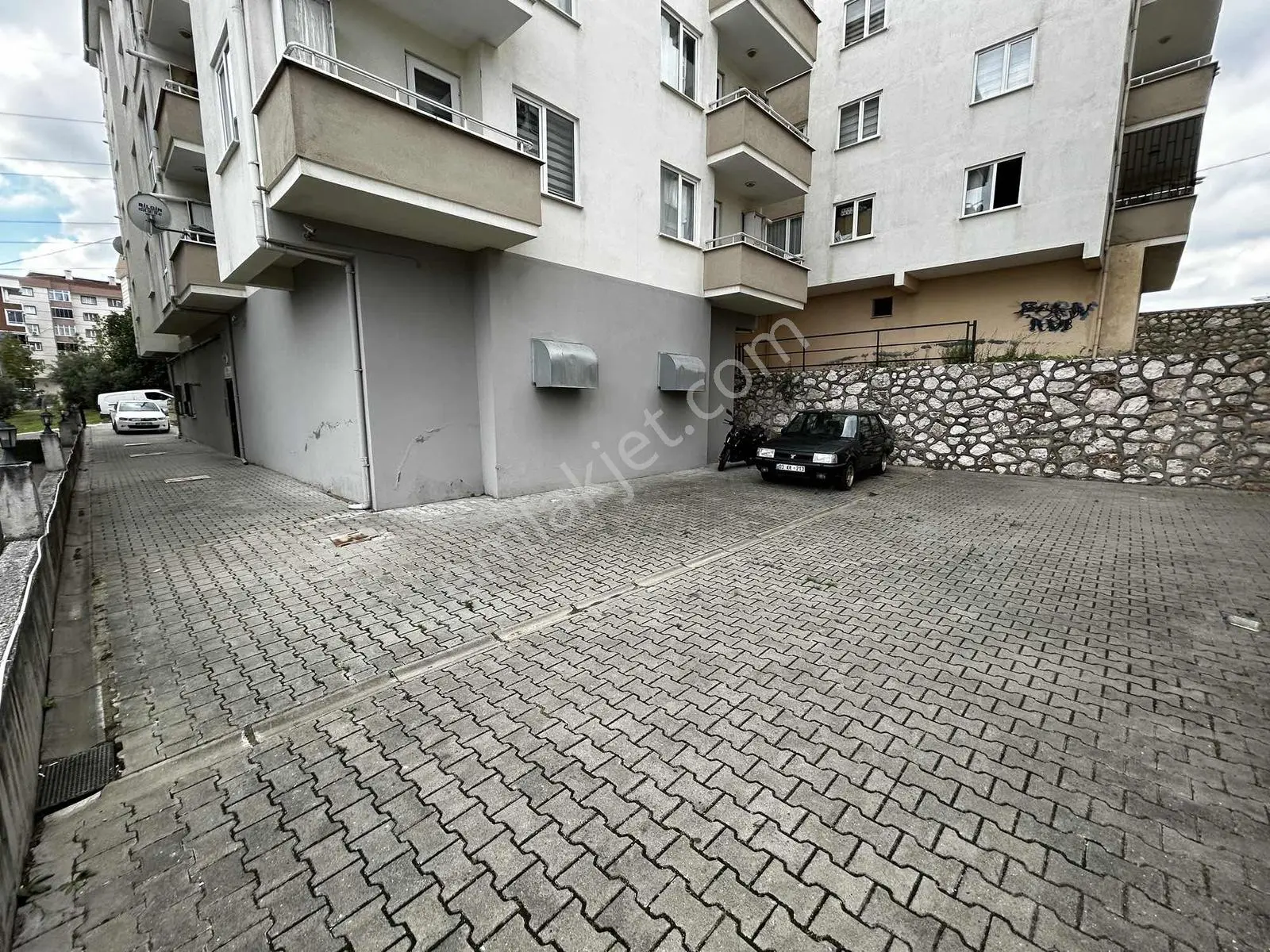 Erkan Doğan Emlak Dan Merkezi Konumda 1+1 Eşyalı Satılık Daire — fotoğraf 3