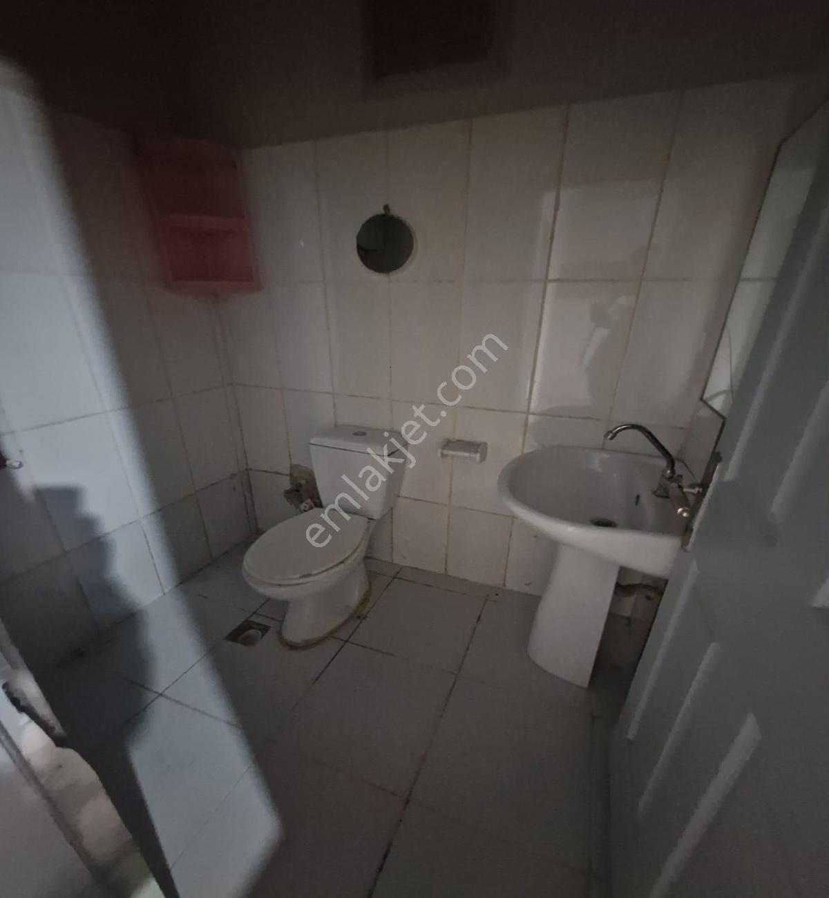 Merkez Gayrimenkulden Cihangirde 1+1 Avcıların En Kelepiri — fotoğraf 10