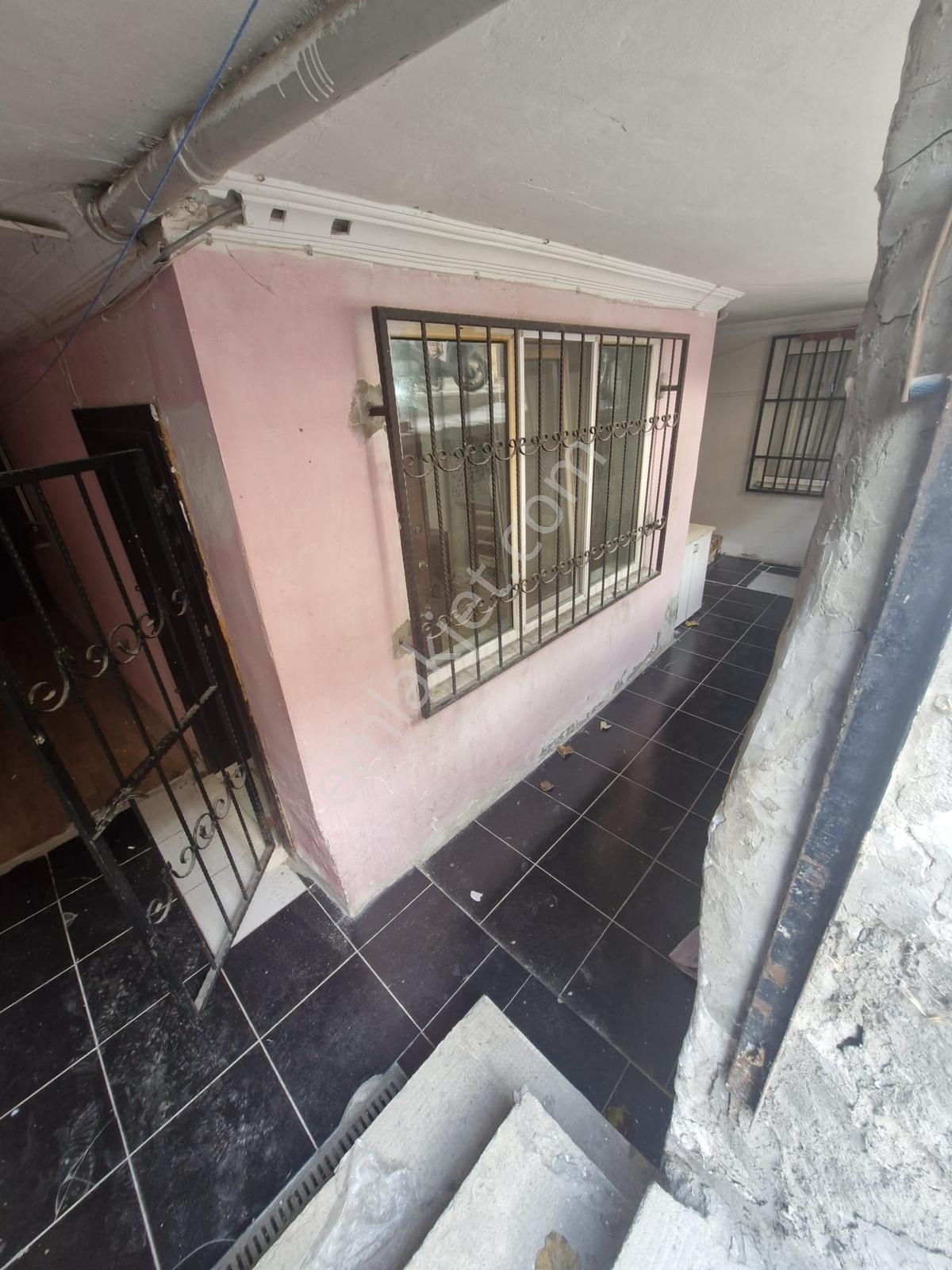 Merkez Gayrimenkulden Cihangirde 1+1 Avcıların En Kelepiri — fotoğraf 13