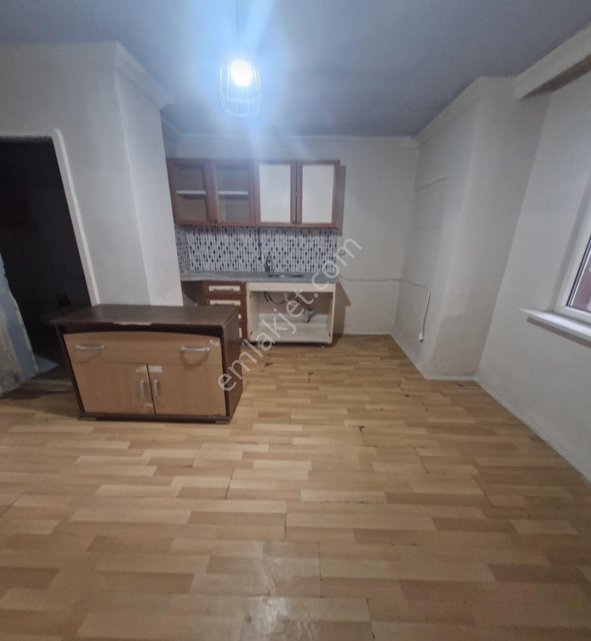 Merkez Gayrimenkulden Cihangirde 1+1 Avcıların En Kelepiri — fotoğraf 15