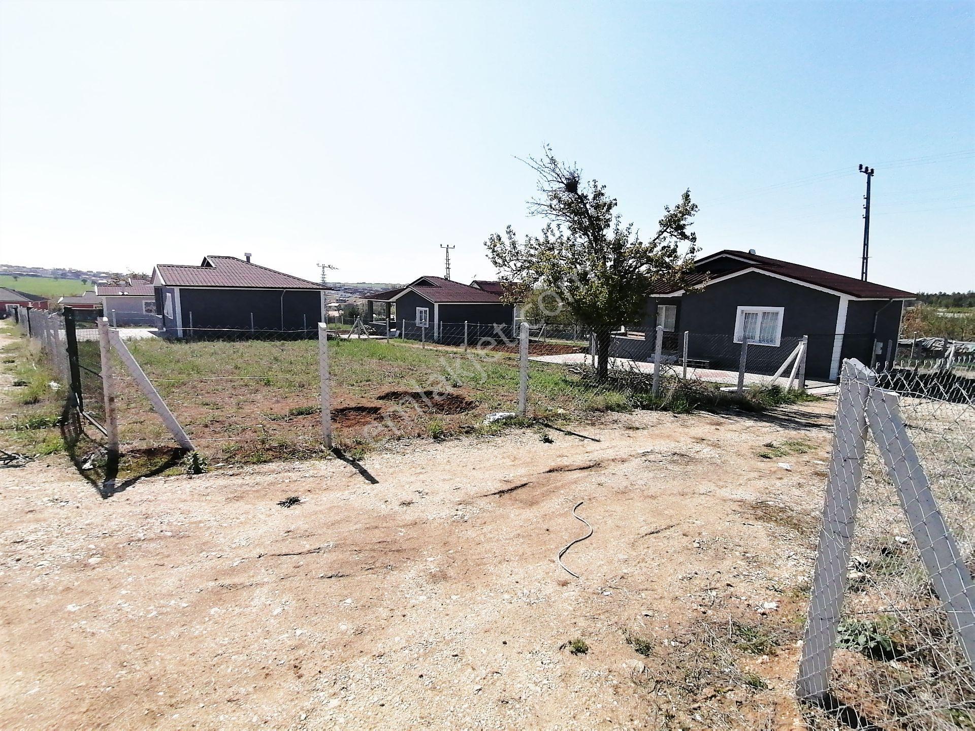 Aydıncık Köyü Ana Yola Yakın 400m2 Elektirik Su Aktif Bahçe — fotoğraf 7