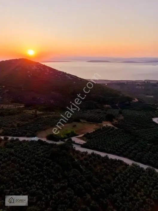 Mustafakemalpaşa Akçapınarda Göl Manzaralı Satılık Tarla — fotoğraf 2