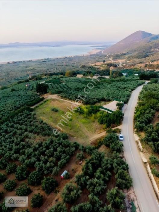 Mustafakemalpaşa Akçapınarda Göl Manzaralı Satılık Tarla — fotoğraf 7