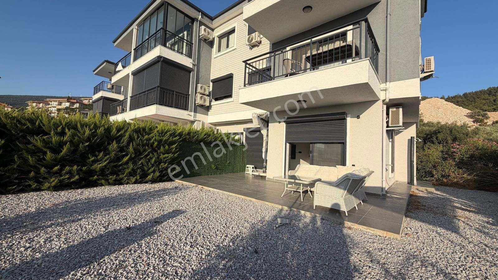 Deniz Ve Ormanın İçinde | Geniş Bahçeli | Havuzlu Site İçi 2+1 — fotoğraf 15