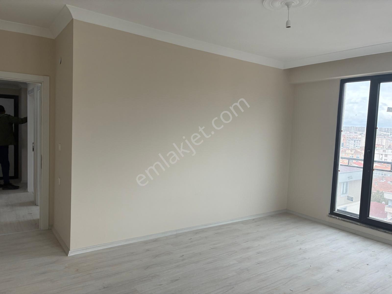 İstanbul Pendik De Fırsat Satılık 2+1 Arakat Daire — fotoğraf 9