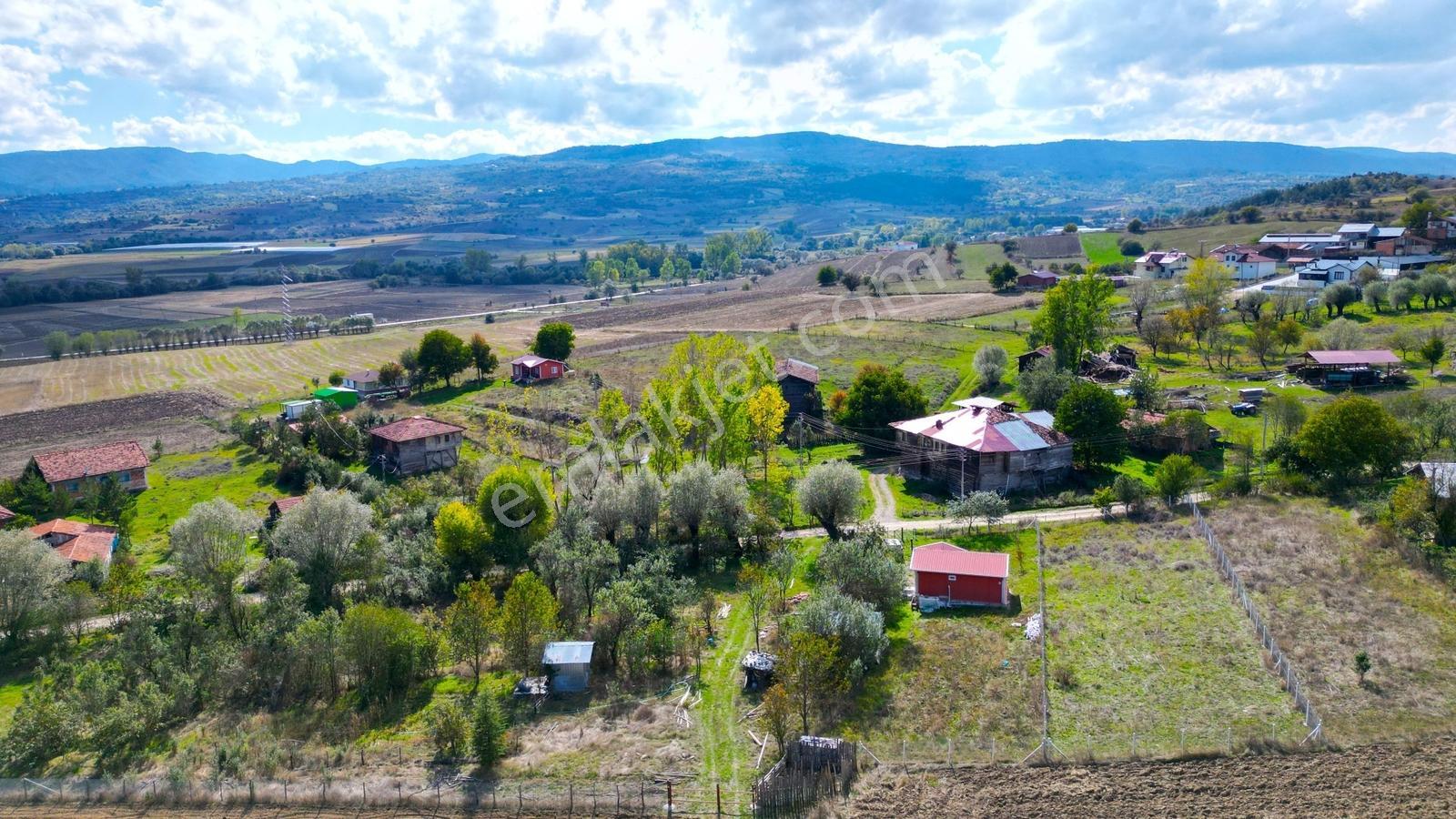 Kastamonu Merkeze 13 Km Mesafede - 768 M² Arsa İçinde Müstaki Ev — fotoğraf 6