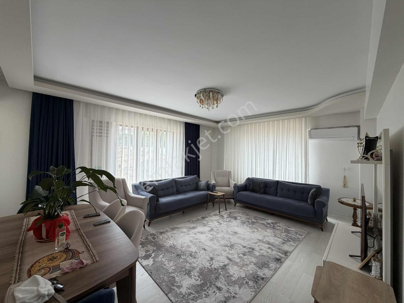 Yusuf Karadağlıdan Tecdede Acil Satılık Site İçi 3+1 — fotoğraf 13