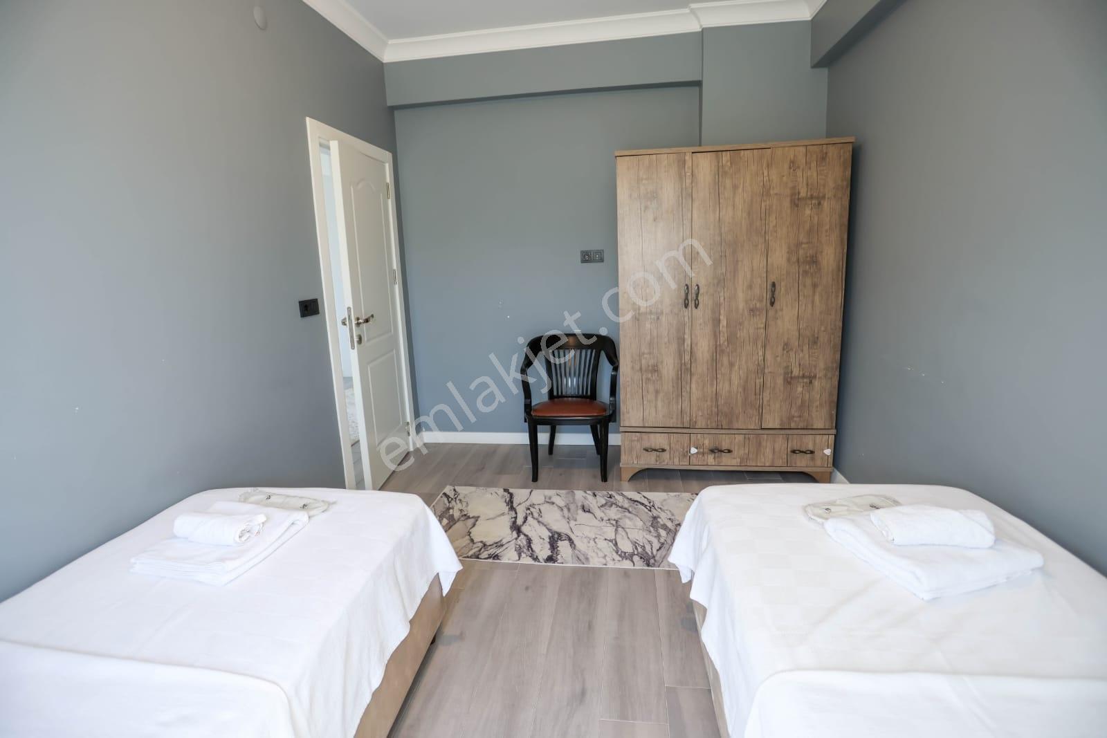 Sapanca'da 750 M2 İçinde Full Eşyalı Havuzlu 4,5+1 Lüx Villa — fotoğraf 33