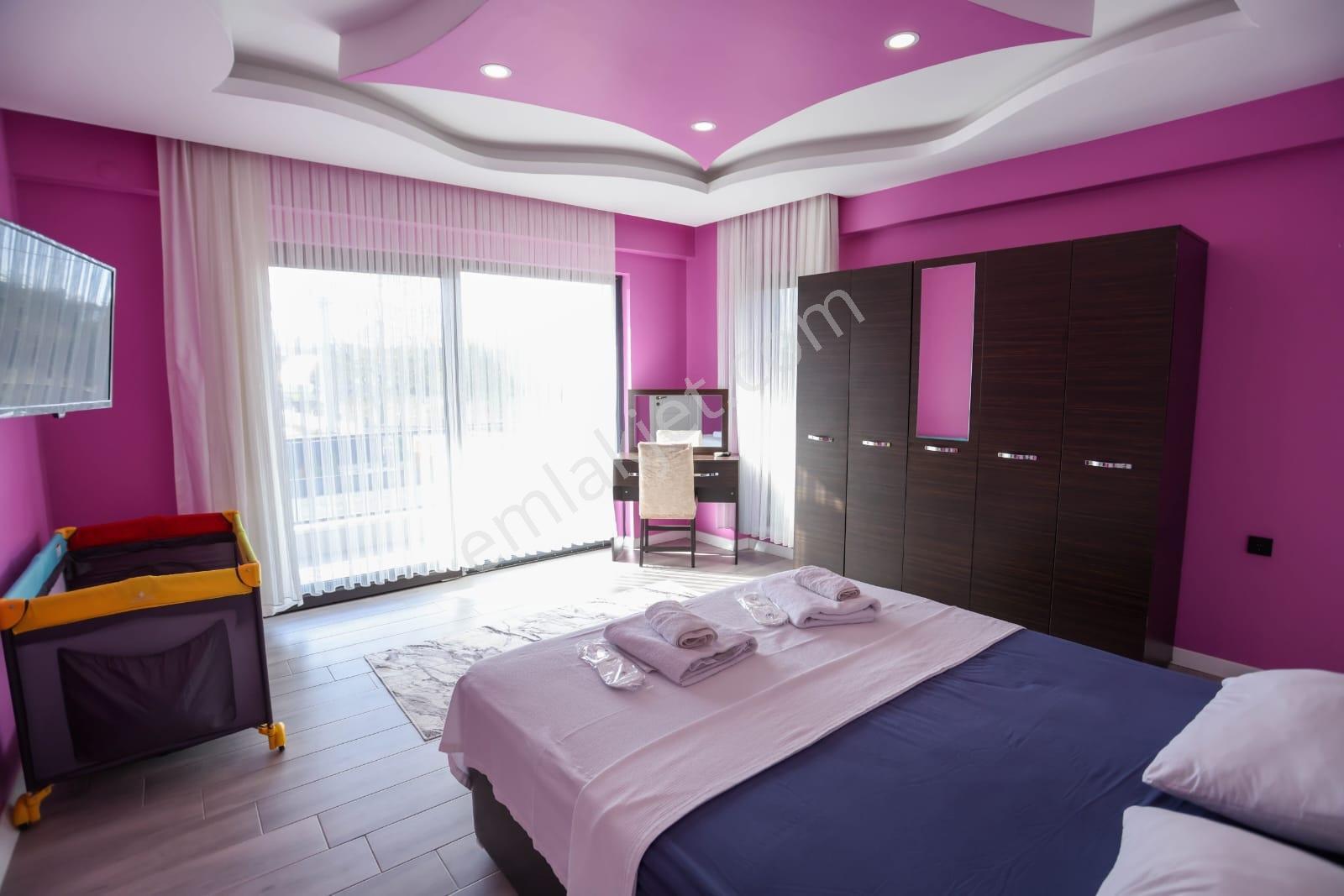 Sapanca'da 750 M2 İçinde Full Eşyalı Havuzlu 4,5+1 Lüx Villa — fotoğraf 34