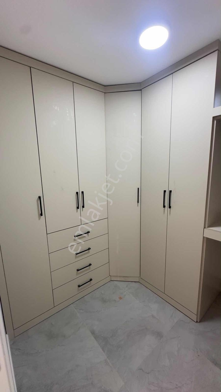 Emin Emlak Bor Sırasöğütler 225m2 4.5+1 Dolapsız Müstakıl Villa — fotoğraf 16