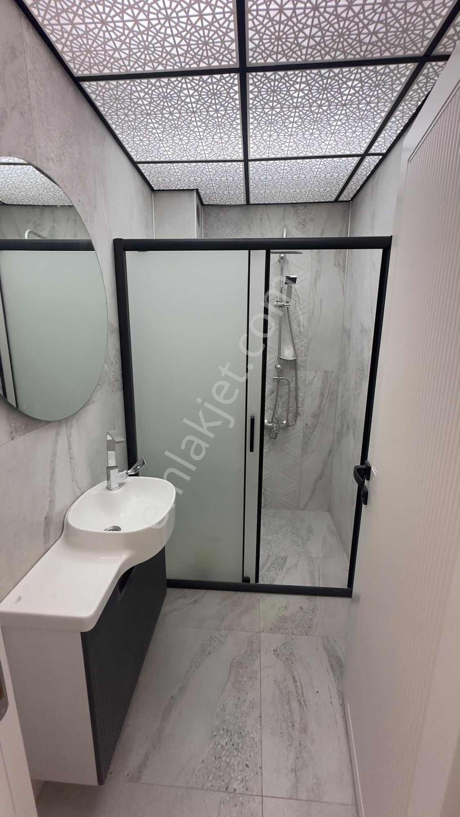 Emin Emlak Bor Sırasöğütler 225m2 4.5+1 Dolapsız Müstakıl Villa — fotoğraf 17