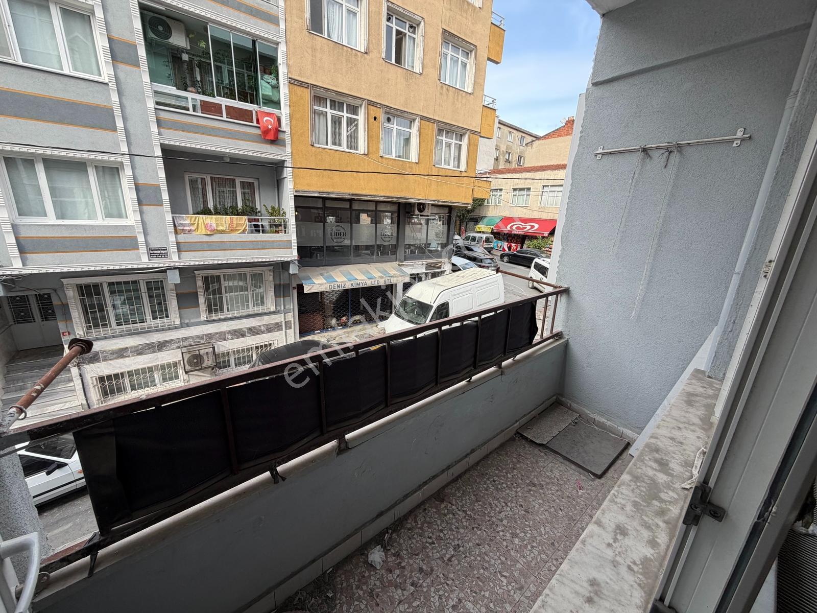 Şemsipaşada 2+1 | 90 M² Net | 2 Balkon | 1.kat | Kat Mülkiyetli — fotoğraf 20