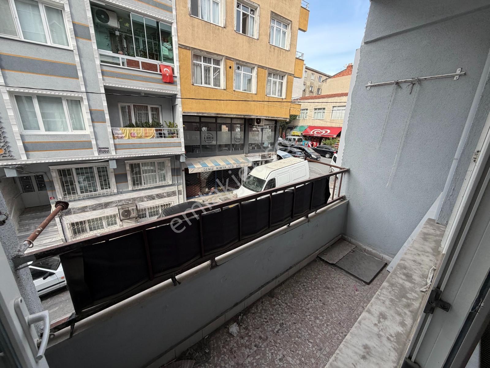 Şemsipaşada 2+1 | 90 M² Net | 2 Balkon | 1.kat | Kat Mülkiyetli — fotoğraf 21