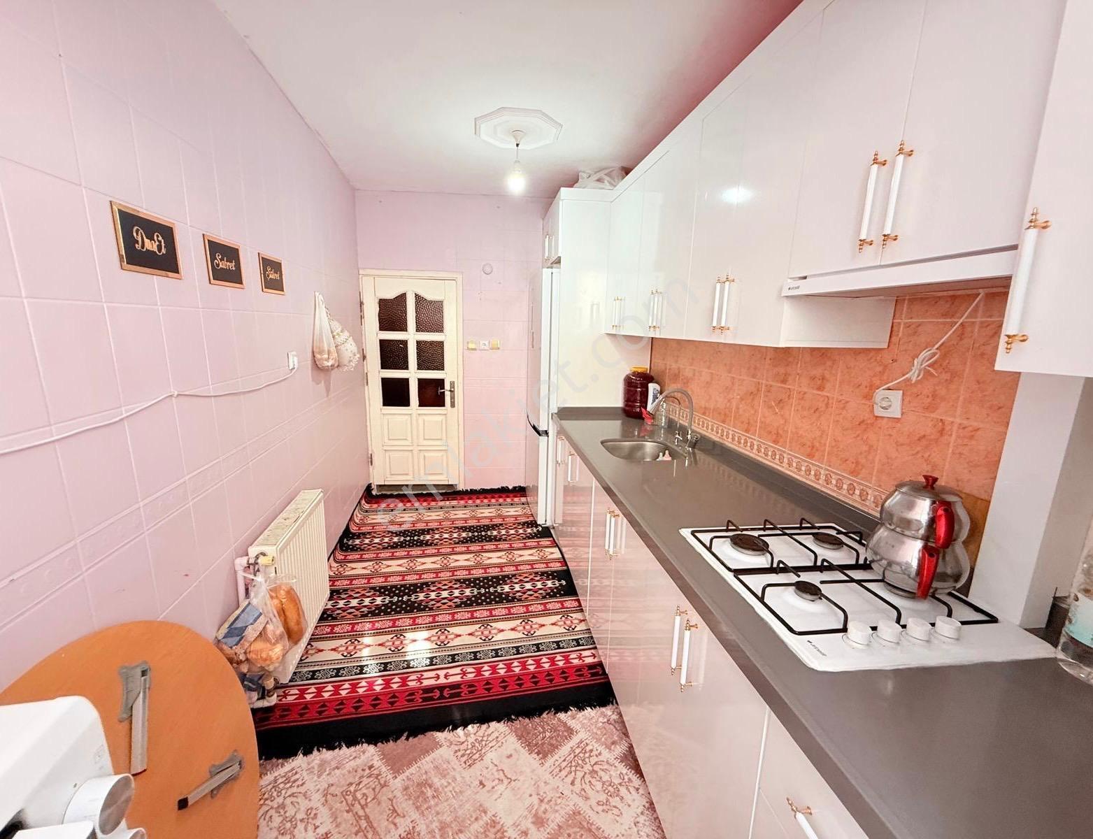 Köprü Emlak'tan Zübeyde Hanım Mah Satılık 3+1 120 M2 Ara Kat — fotoğraf 16