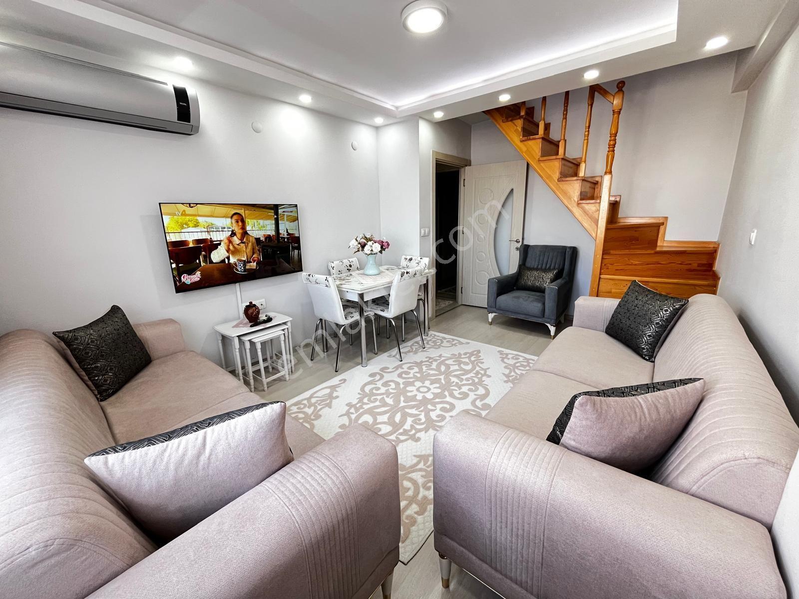 Loft'tan Söğütlüçeşme Mh Satılık Asansörlü 4+1 Lüks Düblex Daire — fotoğraf 3