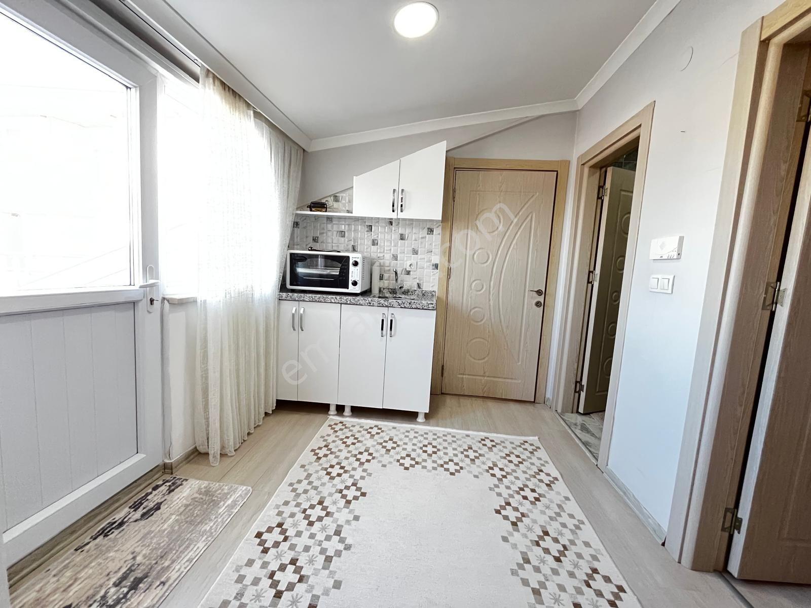 Loft'tan Söğütlüçeşme Mh Satılık Asansörlü 4+1 Lüks Düblex Daire — fotoğraf 18