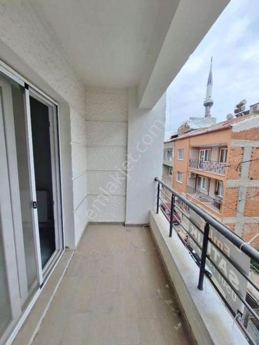 Cengiz Topel Mahallesinde Satılık 3+1 Kapalı Mutfak Daire — fotoğraf 14