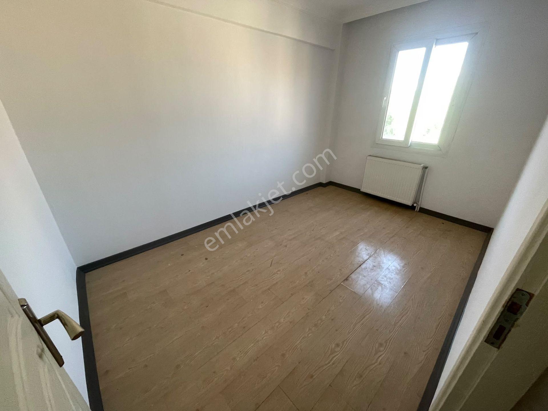 Ekonomi Üni Yakını 3+1 Jeotermal Isıtmalı Satılık Daire ! — fotoğraf 17