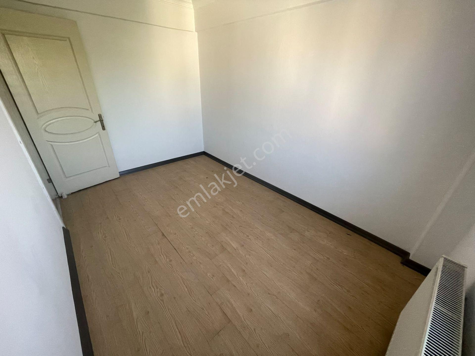 Ekonomi Üni Yakını 3+1 Jeotermal Isıtmalı Satılık Daire ! — fotoğraf 19