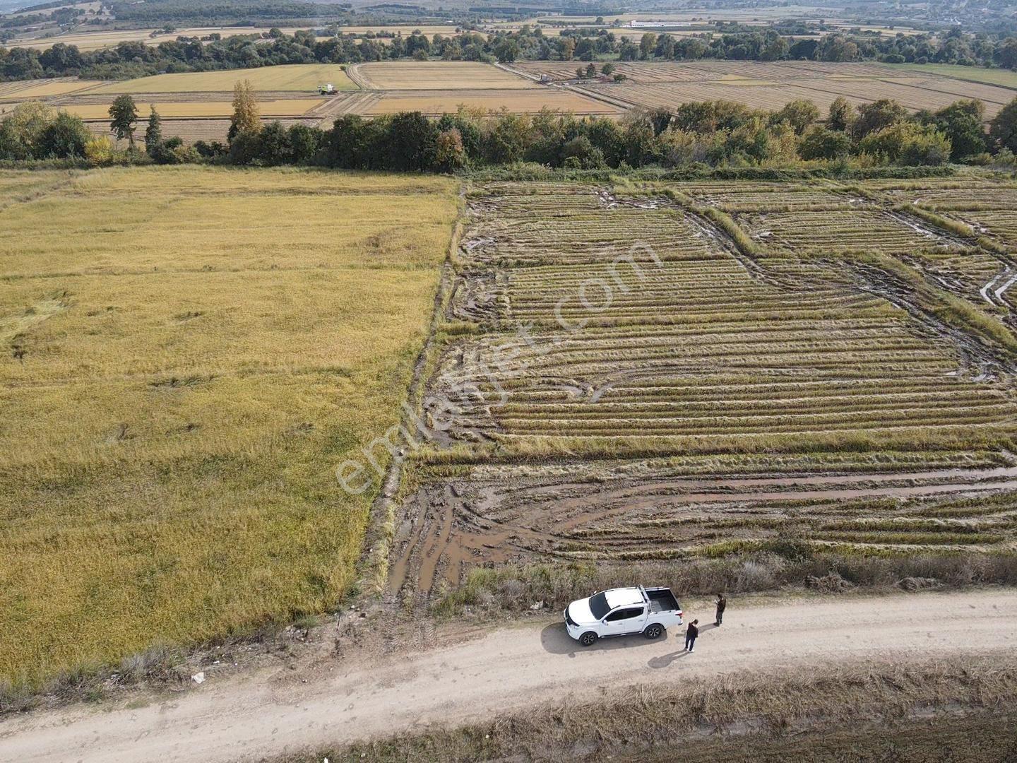 Gönen Muratlar Mahallesinde Satılık 1802 M² Sulu Tarım Arazisi — fotoğraf 3