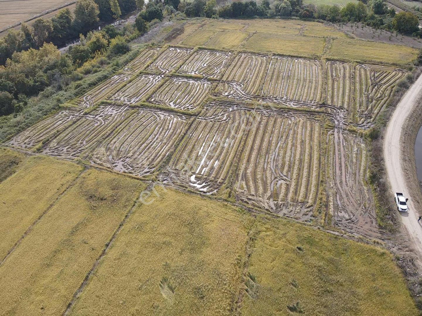Gönen Muratlar Mahallesinde Satılık 1802 M² Sulu Tarım Arazisi — fotoğraf 5